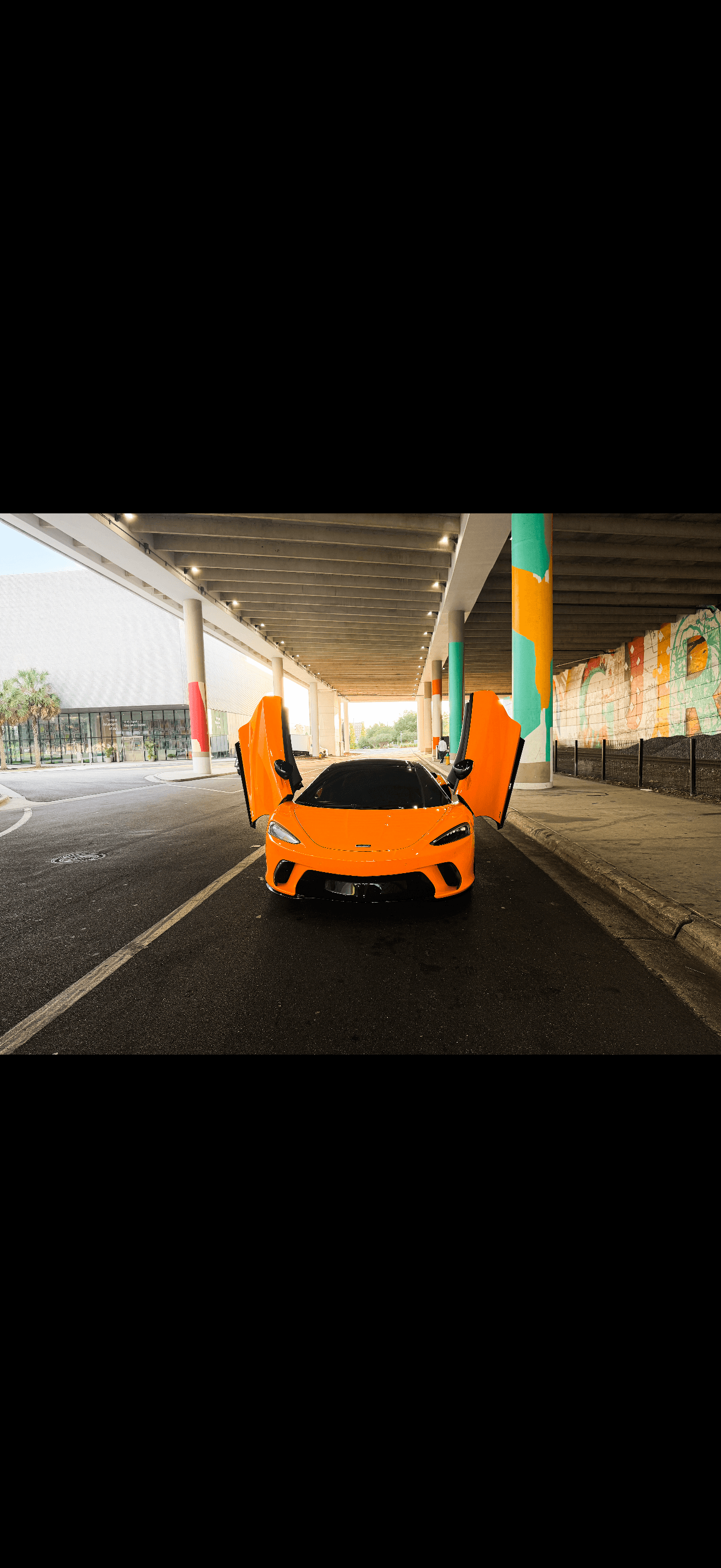 mclaren gt